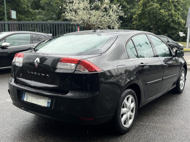 RENAULT LAGUNA 3 III - FRAIS A PREVOIR / 1.5 DCI 110 Cv
