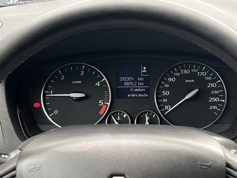 RENAULT LAGUNA 3 III - FRAIS A PREVOIR / 1.5 DCI 110 Cv