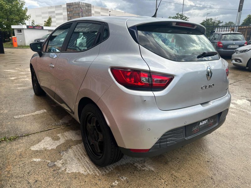 RENAULT CLIO 2015