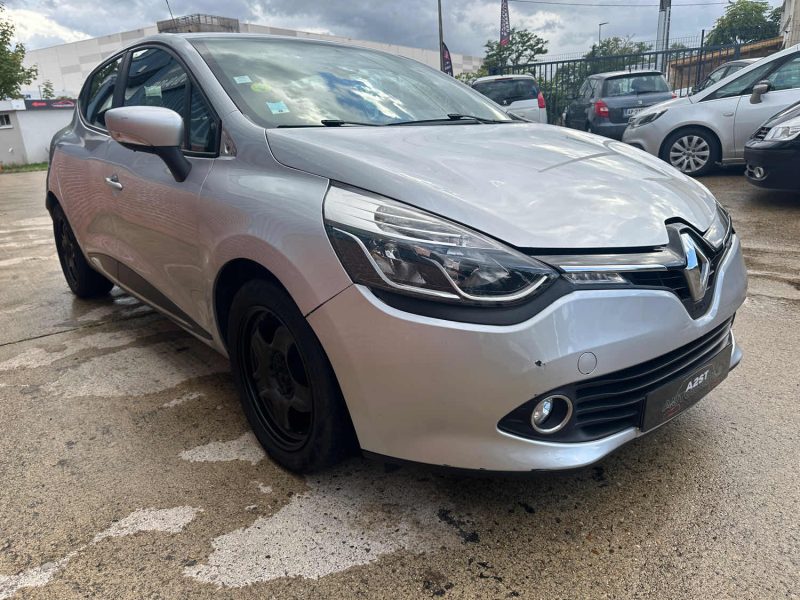 RENAULT CLIO 2015
