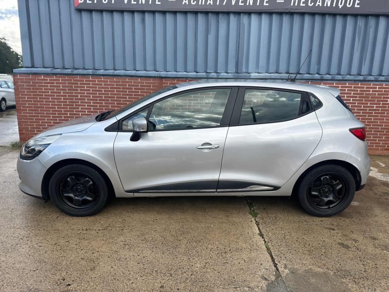 RENAULT CLIO 2015