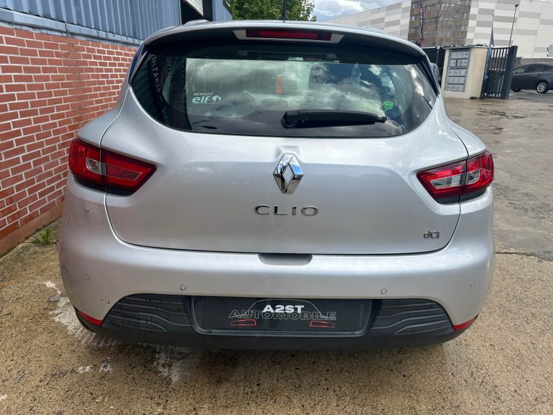 RENAULT CLIO 2015