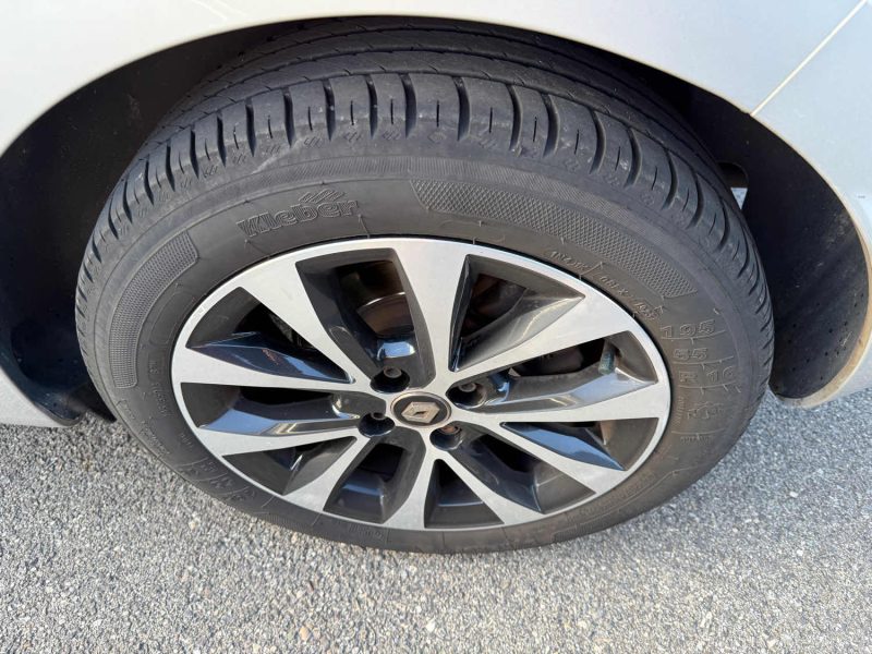 RENAULT CLIO 5 1.5 BLUE DCI 115ch INTENS GARANTIE