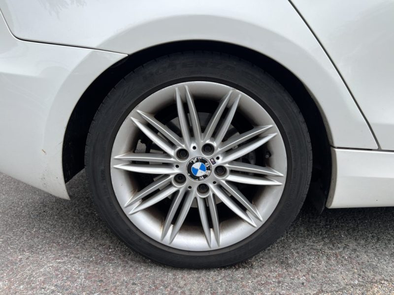 SERIE 1 LCI 118d  143cv PACK M