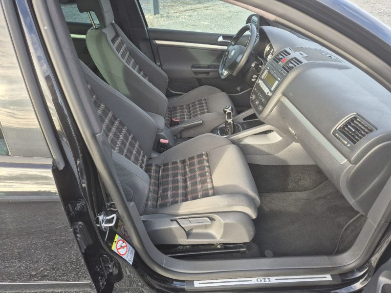 VOLKSWAGEN GOLF 5 GTI 2l tfsi 200cv 2008 143000 KM 