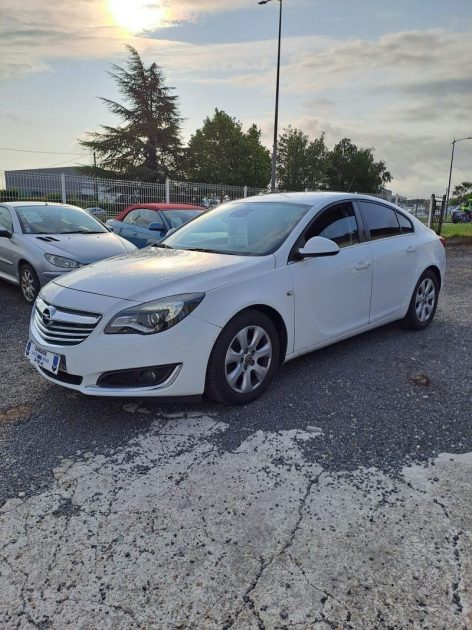 OPEL INSIGNIA 2014