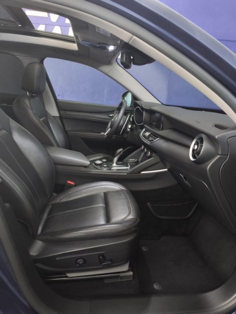 ALFA ROMEO ALFA ROMEO STELVIO 2.2 190 Cv FINITION EXECUTIVE - BOITE AUTOMATIQUE - GPS - CARPLAY - ATTELAGE CUIR  2019