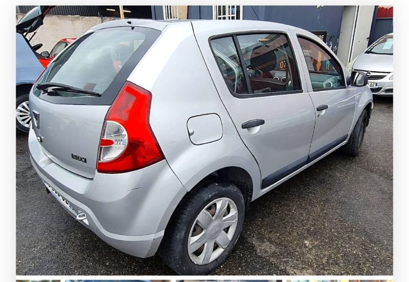 DACIA SANDERO 2012