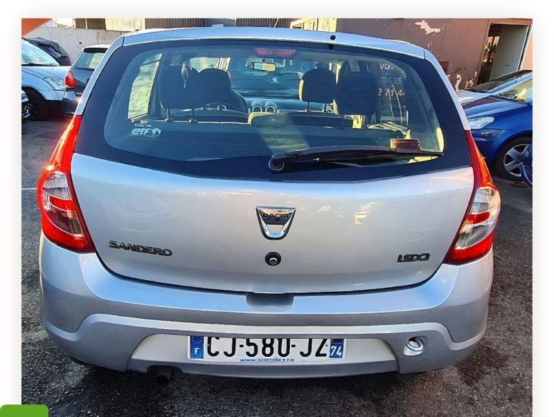DACIA SANDERO 2012