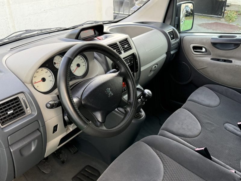 PEUGEOT EXPERT 2008