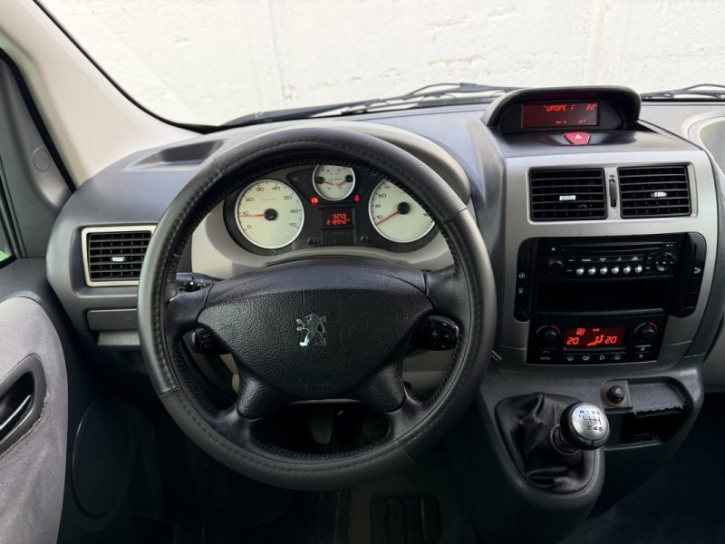 PEUGEOT EXPERT 2008