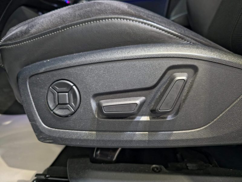 AUDI Q3 35 TFSI 150ch S-LINE S tronic 7 / SUIVI COMPLET AUDI