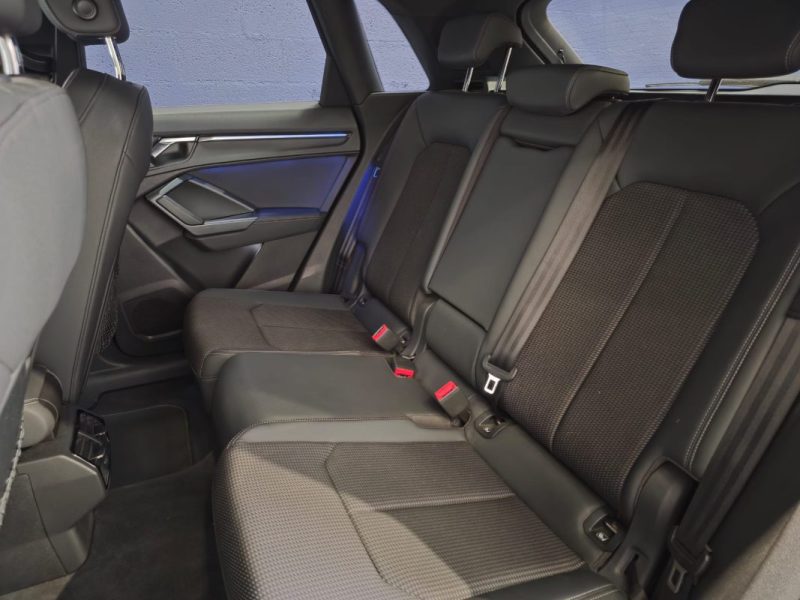 AUDI Q3 35 TFSI 150ch S-LINE S tronic 7 / SUIVI COMPLET AUDI