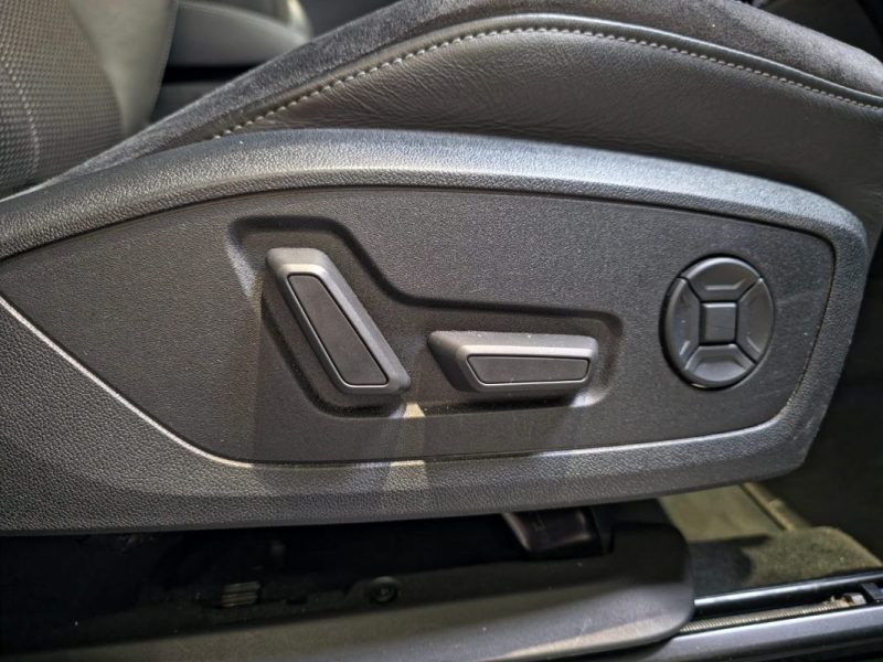 AUDI Q3 35 TFSI 150ch S-LINE S tronic 7 / SUIVI COMPLET AUDI