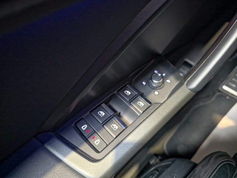 AUDI Q3 35 TFSI 150ch S-LINE S tronic 7 / SUIVI COMPLET AUDI