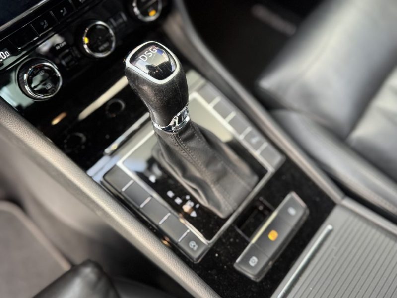 SKODA SUPERB 2.0 TDI 150cv Business - Distribution OK