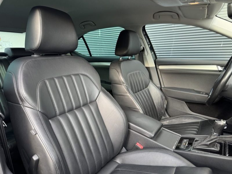 SKODA SUPERB 2.0 TDI 150cv Business - Distribution OK