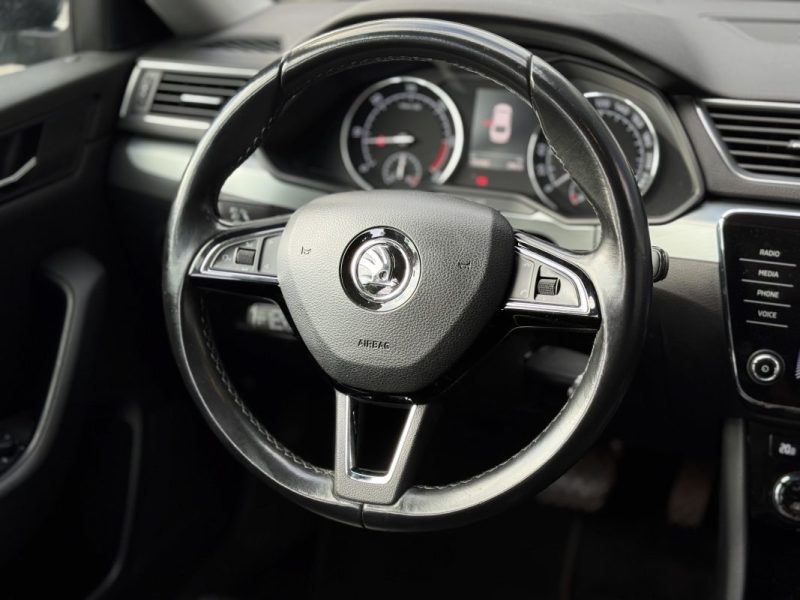 SKODA SUPERB 2.0 TDI 150cv Business - Distribution OK