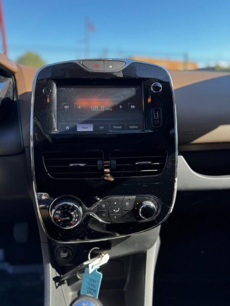 RENAULT CLIO IV Intens 1.5 Dci 90CV / Toit Panoramique / Distribution Neuve / Révisée / CT OK