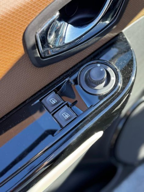 RENAULT CLIO IV Intens 1.5 Dci 90CV / Toit Panoramique / Distribution Neuve / Révisée / CT OK