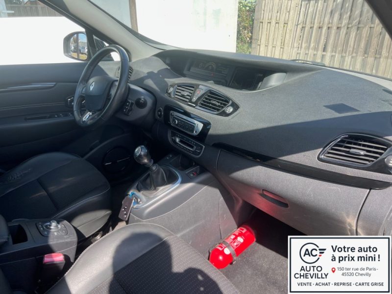 RENAULT SCENIC III 1.5 DCI 110 CH BOSE