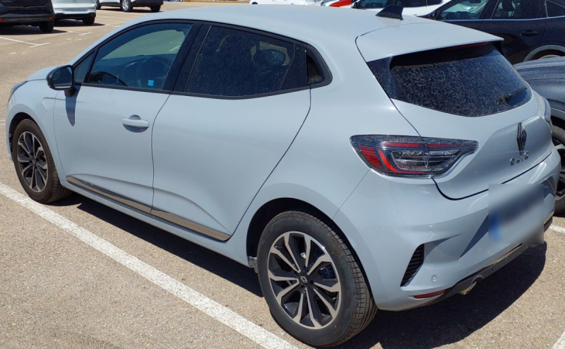 RENAULT CLIO TCE 90 TECHNO / SPECIAL EXPORT ALGERIE