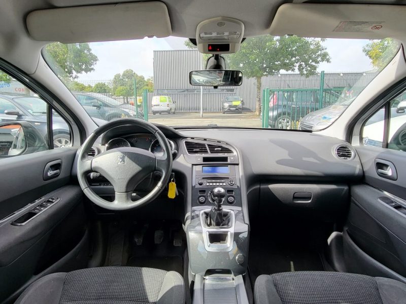 PEUGEOT 5008 1.6 HDI 112 cv - GARANTIE 12 mois - Business - 7 places
