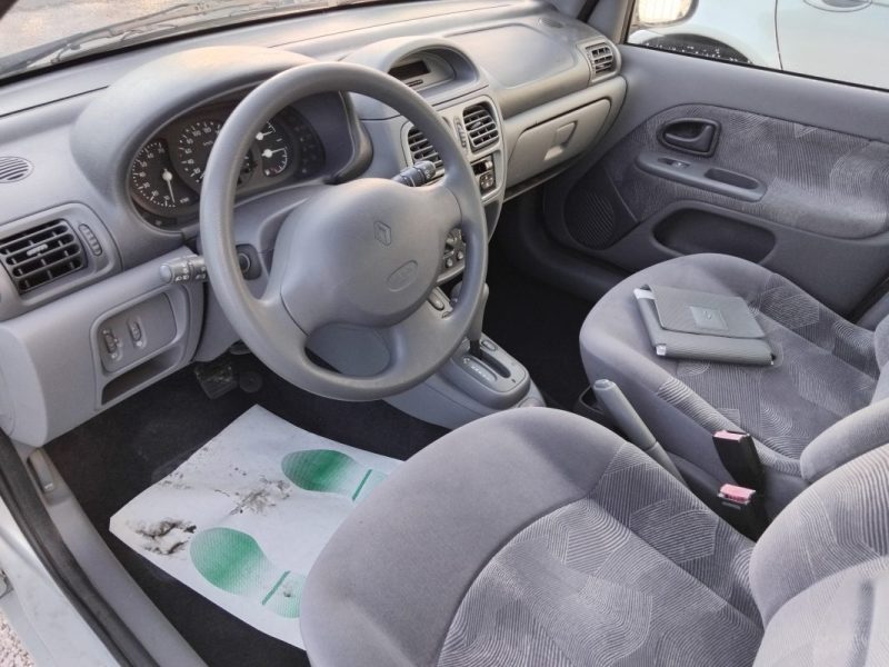 RENAULT CLIO 2 1998