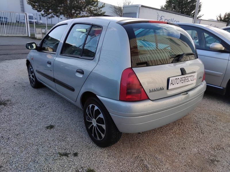 RENAULT CLIO 2 1998