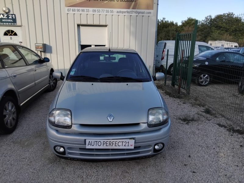 RENAULT CLIO 2 1998