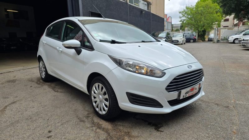 Ford Fiesta VI 1.0l EcoBoost 101 cv berline, *Clim*, *Idéale jeune conducteur*