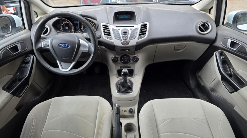 Ford Fiesta VI 1.0l EcoBoost 101 cv berline, *Clim*, *Idéale jeune conducteur*