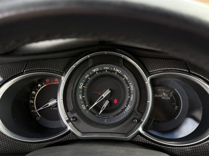 CITROEN DS3 1.6 e-HDi 115