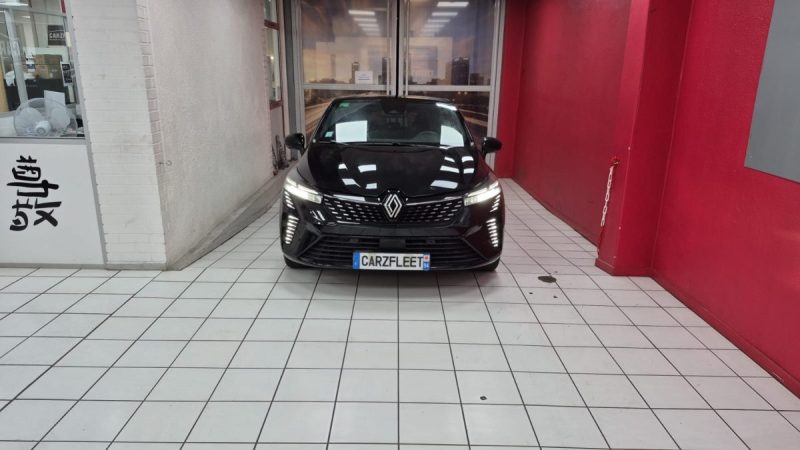 RENAULT CLIO 2024