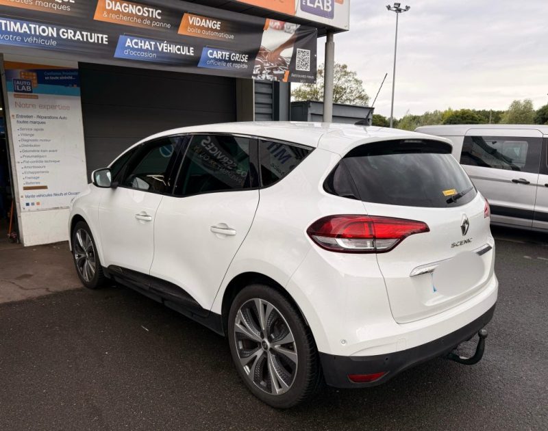 RENAULT SCENIC 1.6 dCi 130ch - Intense - Carrosserie 123 000 - voir photo - Garantie 12 mois