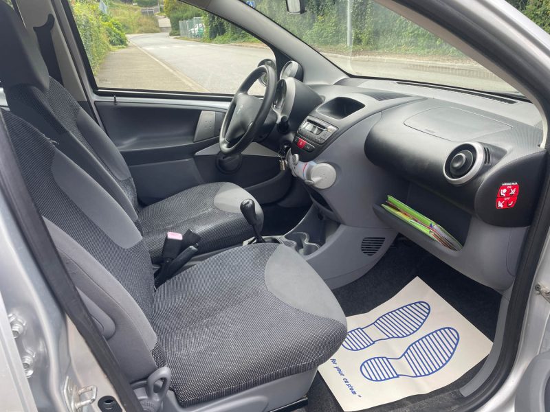 PEUGEOT 107 TRENDY 1.4HDI 55CH
