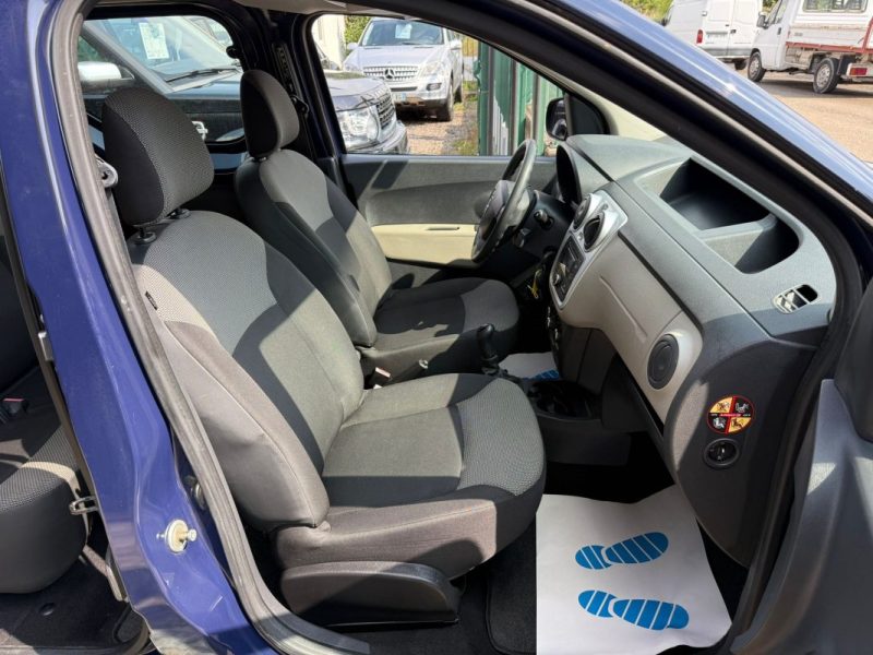 DACIA DOKKER 1.6l MPI 82CV AMBIANCE 2013