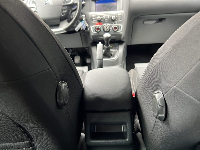 CITROEN C4 II MILLENIUM 1.6 VTI 120 Cv PREMIERE MAIN 21 700 Kms ECRAN GPS CRIT AIR 1 - GARANTIE 1 AN