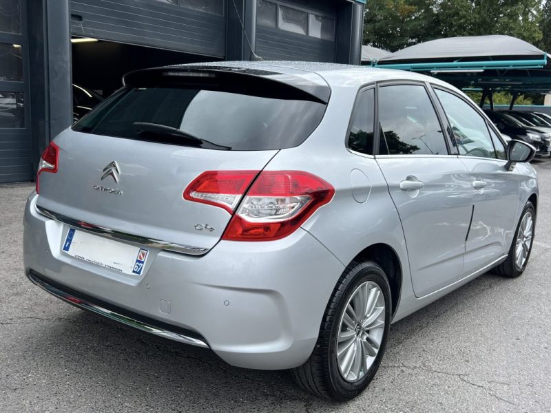 CITROEN C4 II MILLENIUM 1.6 VTI 120 Cv PREMIERE MAIN 21 700 Kms ECRAN GPS CRIT AIR 1 - GARANTIE 1 AN