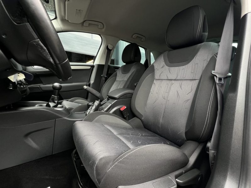 CITROEN C4 II MILLENIUM 1.6 VTI 120 Cv PREMIERE MAIN 21 700 Kms ECRAN GPS CRIT AIR 1 - GARANTIE 1 AN