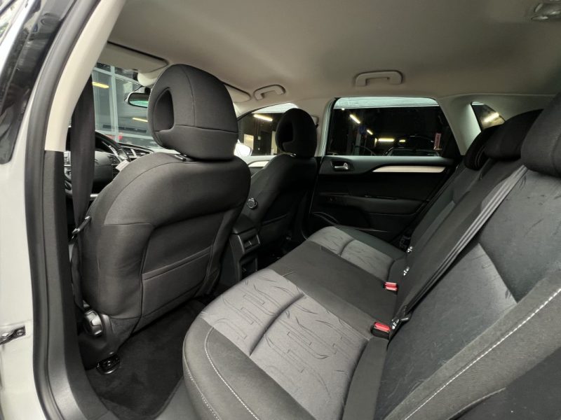 CITROEN C4 II MILLENIUM 1.6 VTI 120 Cv PREMIERE MAIN 21 700 Kms ECRAN GPS CRIT AIR 1 - GARANTIE 1 AN