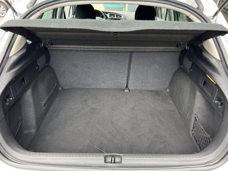 CITROEN C4 II MILLENIUM 1.6 VTI 120 Cv PREMIERE MAIN 21 700 Kms ECRAN GPS CRIT AIR 1 - GARANTIE 1 AN