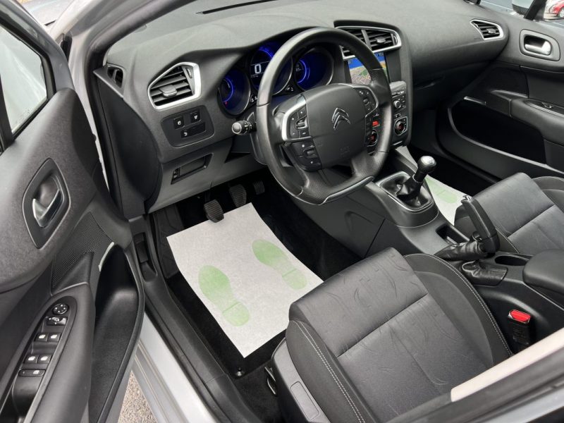CITROEN C4 II MILLENIUM 1.6 VTI 120 Cv PREMIERE MAIN 21 700 Kms ECRAN GPS CRIT AIR 1 - GARANTIE 1 AN