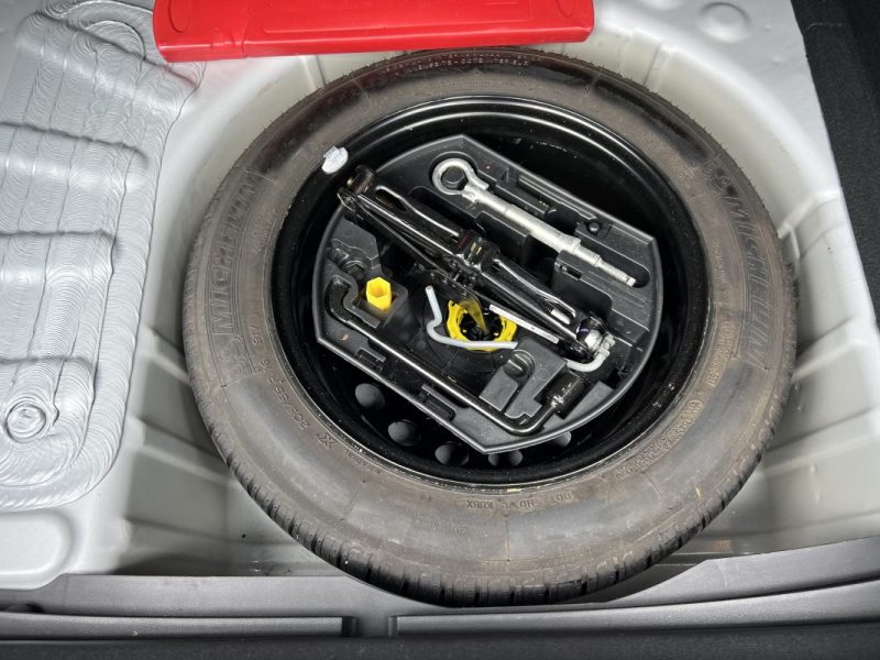 CITROEN C4 II MILLENIUM 1.6 VTI 120 Cv PREMIERE MAIN 21 700 Kms ECRAN GPS CRIT AIR 1 - GARANTIE 1 AN