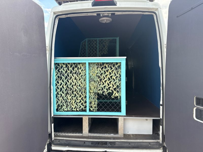 IVECO Daily 35S15 2.3 146ch 3pl CAMION AMENAGÉ / GALERIE DE TOIT / ATTELAGE