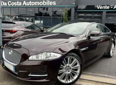 JAGUAR XJ 351 LUXE PREMIUM 3.0 V6 275 Cv BOITE AUTO CUIR TOIT OUVRANT 82 600 Kms - GARANTIE 1 AN