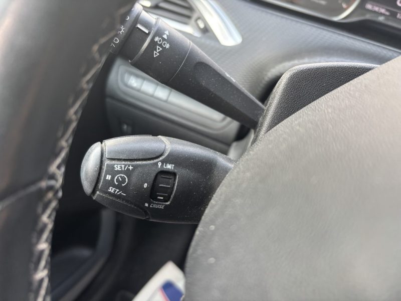 PEUGEOT 2081.2 PureTech 110ch GT Line APPLE CARPLAY / CAMERA DE RECUL