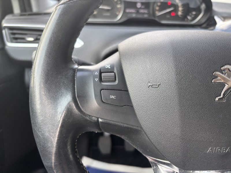 PEUGEOT 2081.2 PureTech 110ch GT Line APPLE CARPLAY / CAMERA DE RECUL