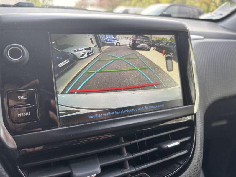 PEUGEOT 2081.2 PureTech 110ch GT Line APPLE CARPLAY / CAMERA DE RECUL
