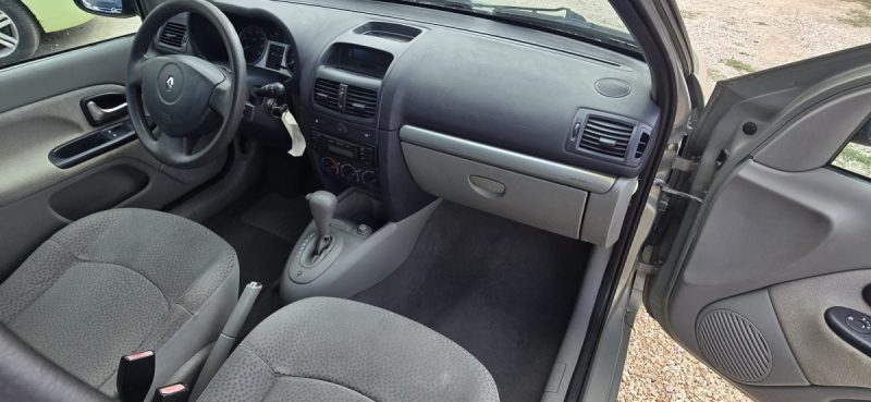 Renault Clio 1.4 Privilege 80CV Boite auto., 2002- Garantie 12Mois